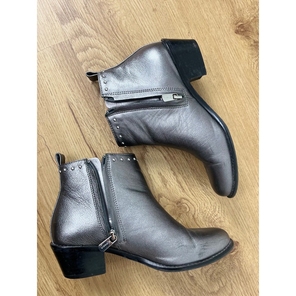 Vionic Edgy Lexi Ankle Booties Womens 6 Pewter Metallic Leather Studded‎ Zip - Picture 7 of 10